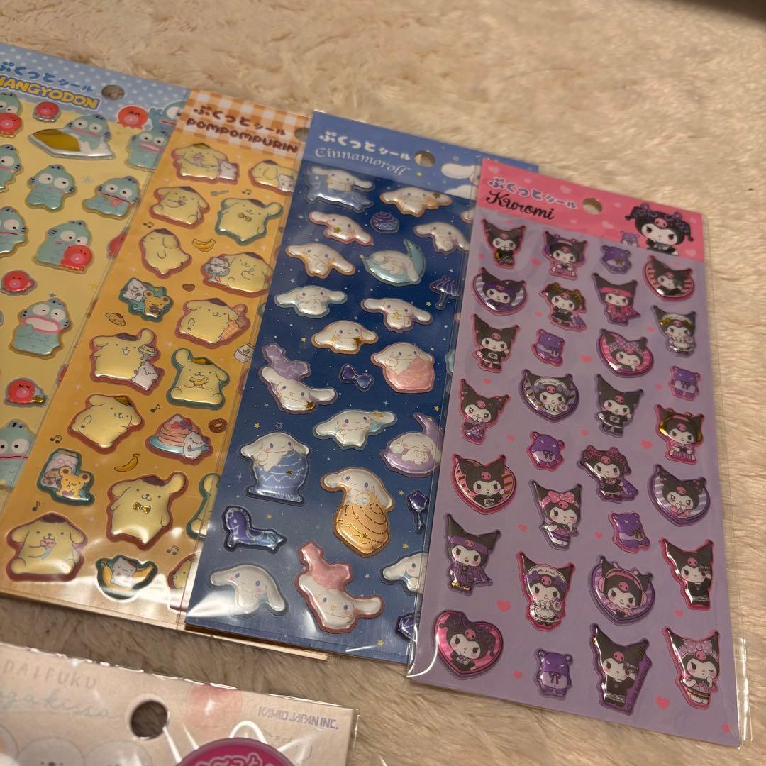 ボンボンドロップシール　肉球　タイル　マシュマロ　シール帳　シール交換　キティ