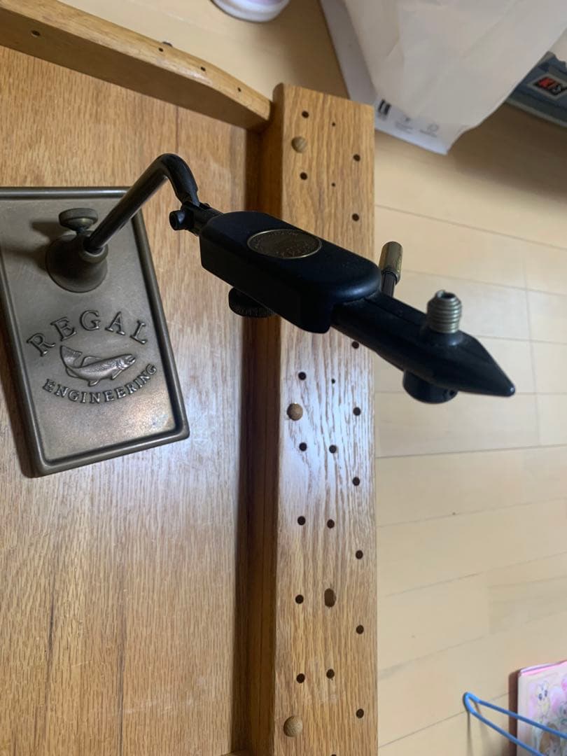 M*様 ORVIS オービス タイイング テーブル、リーガル バイス　フライフィ