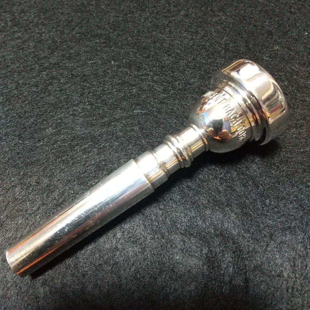 バック・トランペットマウスピース 「3C」「CORP. ニア・ピリオド」