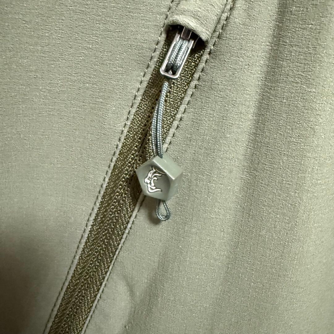 Teton Bros ブレスランナー フード付きジャケット カーキ　S 美品