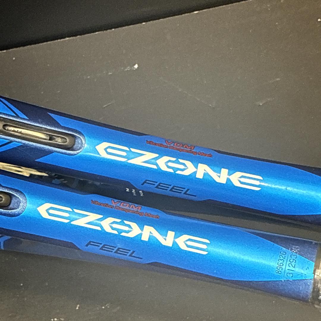 YONEX EZONE FEEL ヨネックス　硬式テニスラケット　2本セット