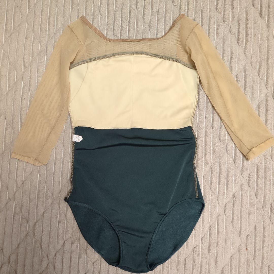 unoa Bitter green Demi plie sleeve MLサイズ