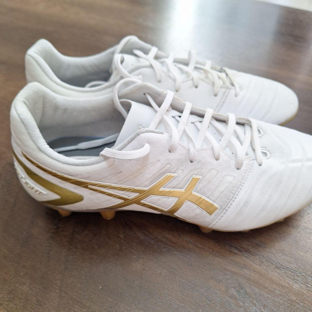 アシックス　スパイク　サイズ25.5　3E