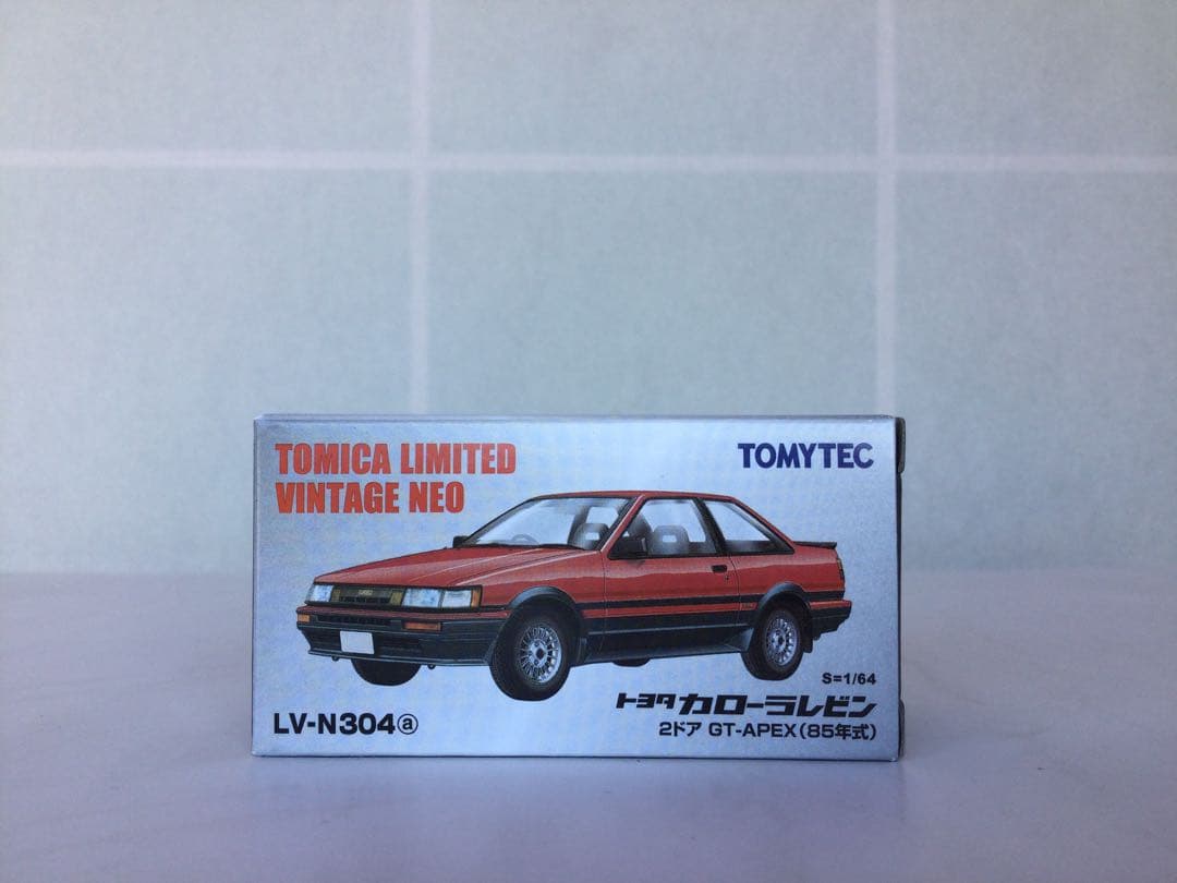 トミカリミテッドヴィンテージ カローラレビン LV-N304a,b,c3台セット