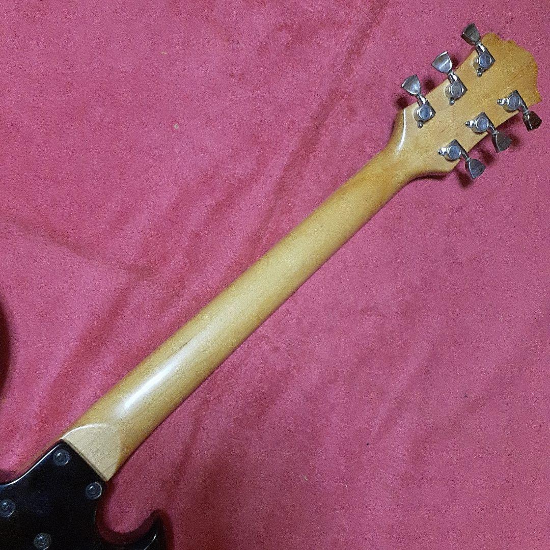 【良・美品】ブラックハート・hideモデル。モッキンバードエレキギター。