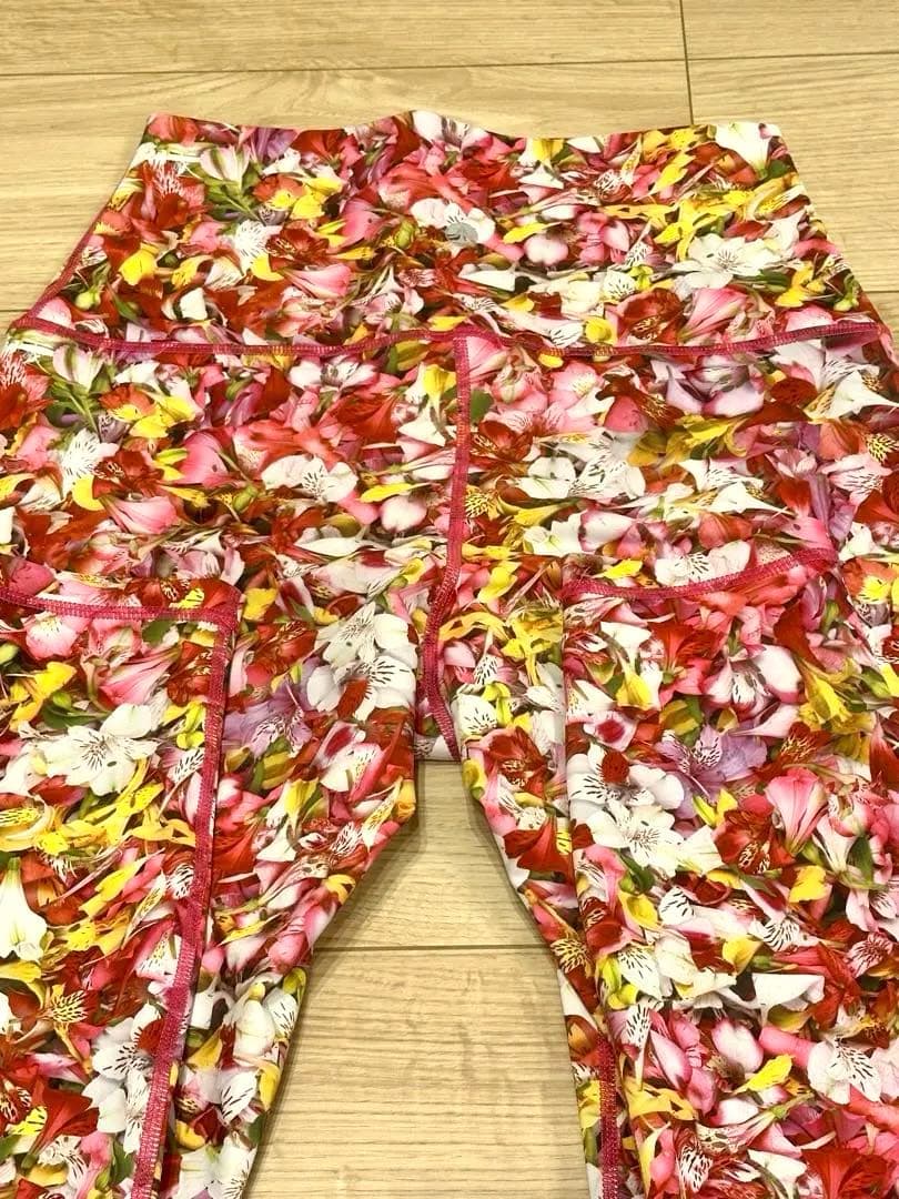 LAVA ブラトップ＆レギンス SUKALA × plantica ピンク　M