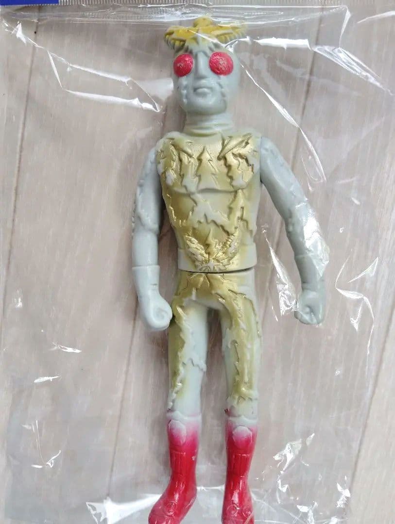 無版権　イナズマン　ソフビ