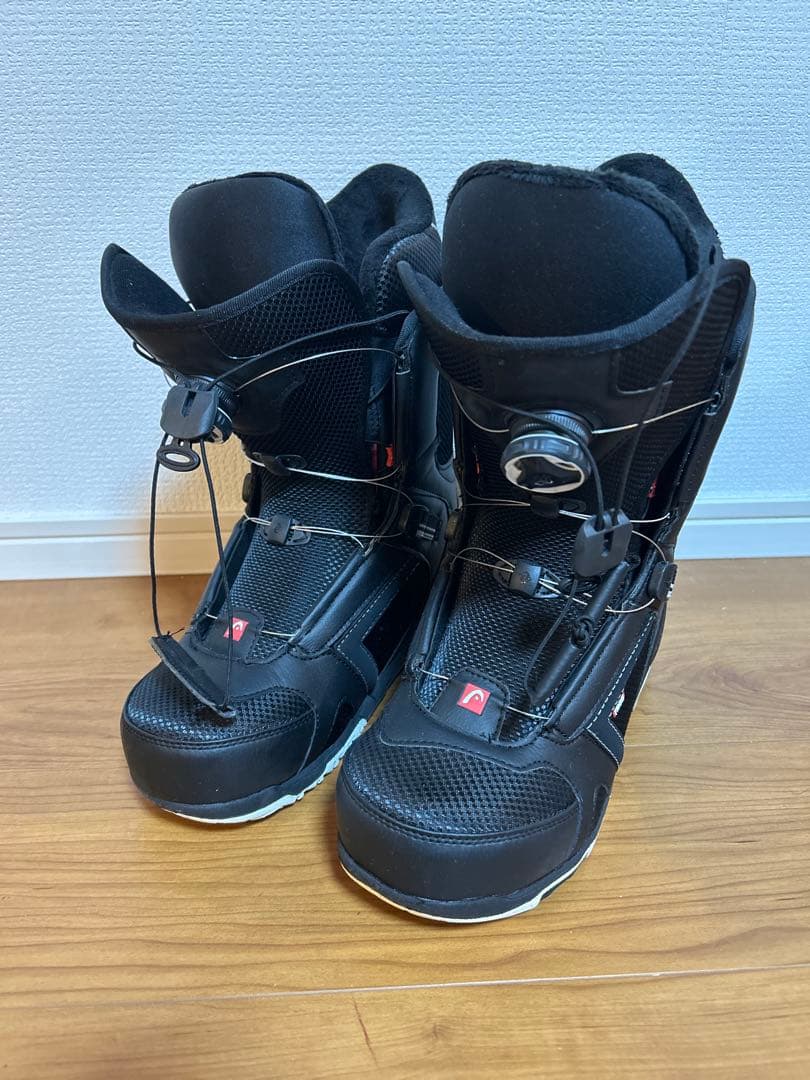 美品　head スノボブーツ　28㎝