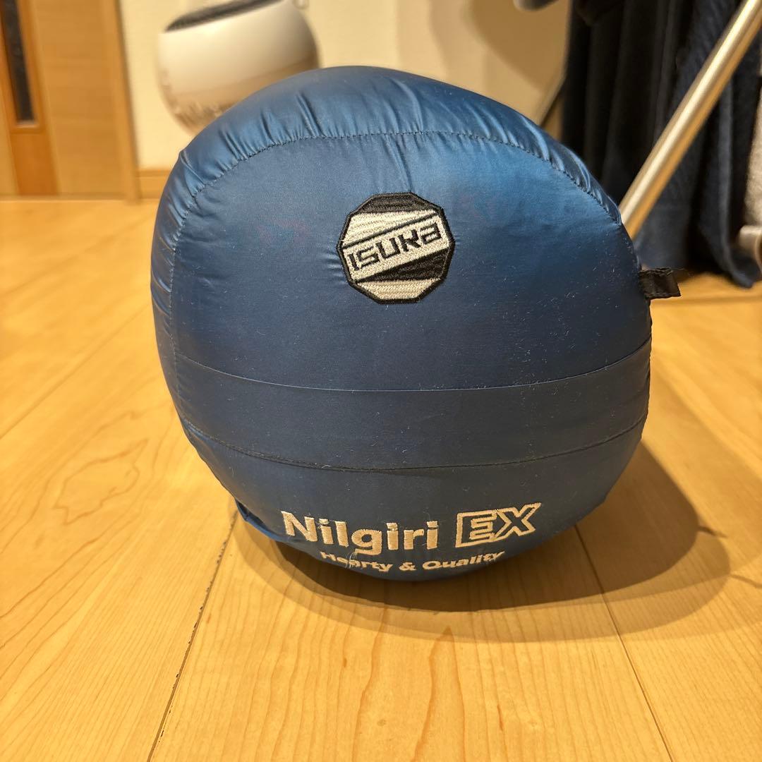 イスカ　ニルギリ EX 寝袋 青