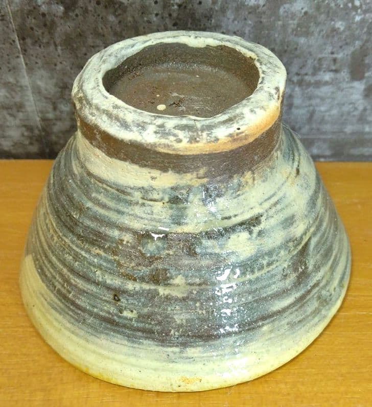 人間国宝 金城次郎 酒盃 栞 共箱 やちむん 壺屋焼 壷屋焼 魚紋ぐい呑