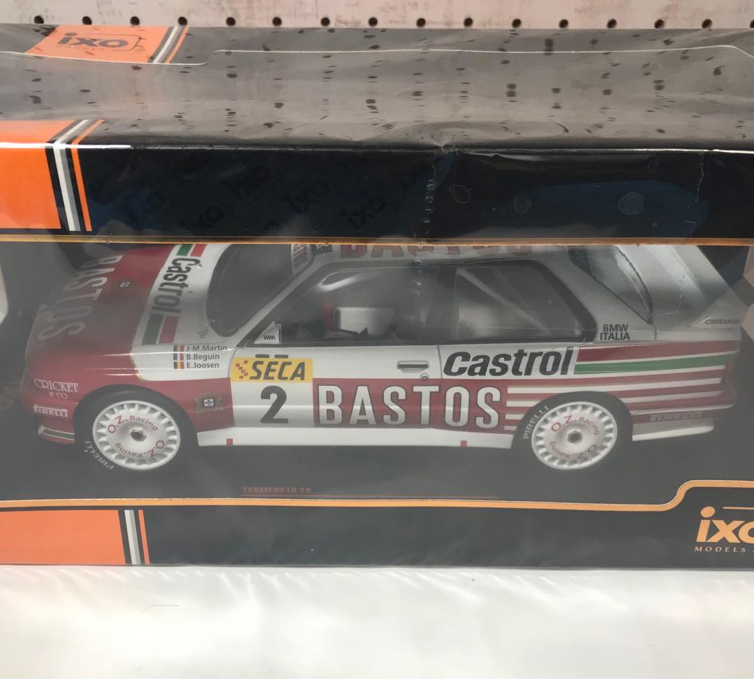 ミニカー  E30 M3 1/18