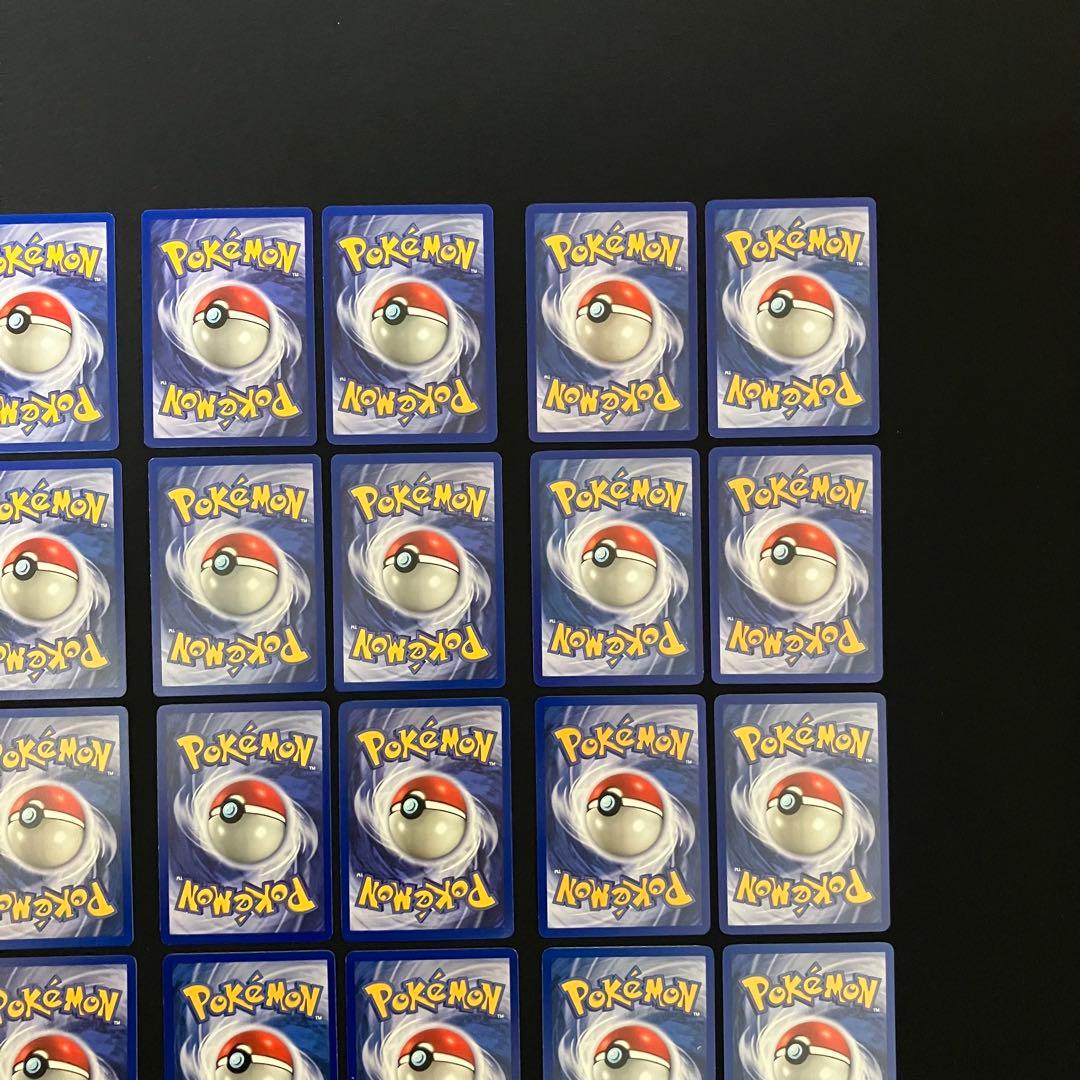 J0725】　ポケモンカード英語版　　　　24枚まとめ売り