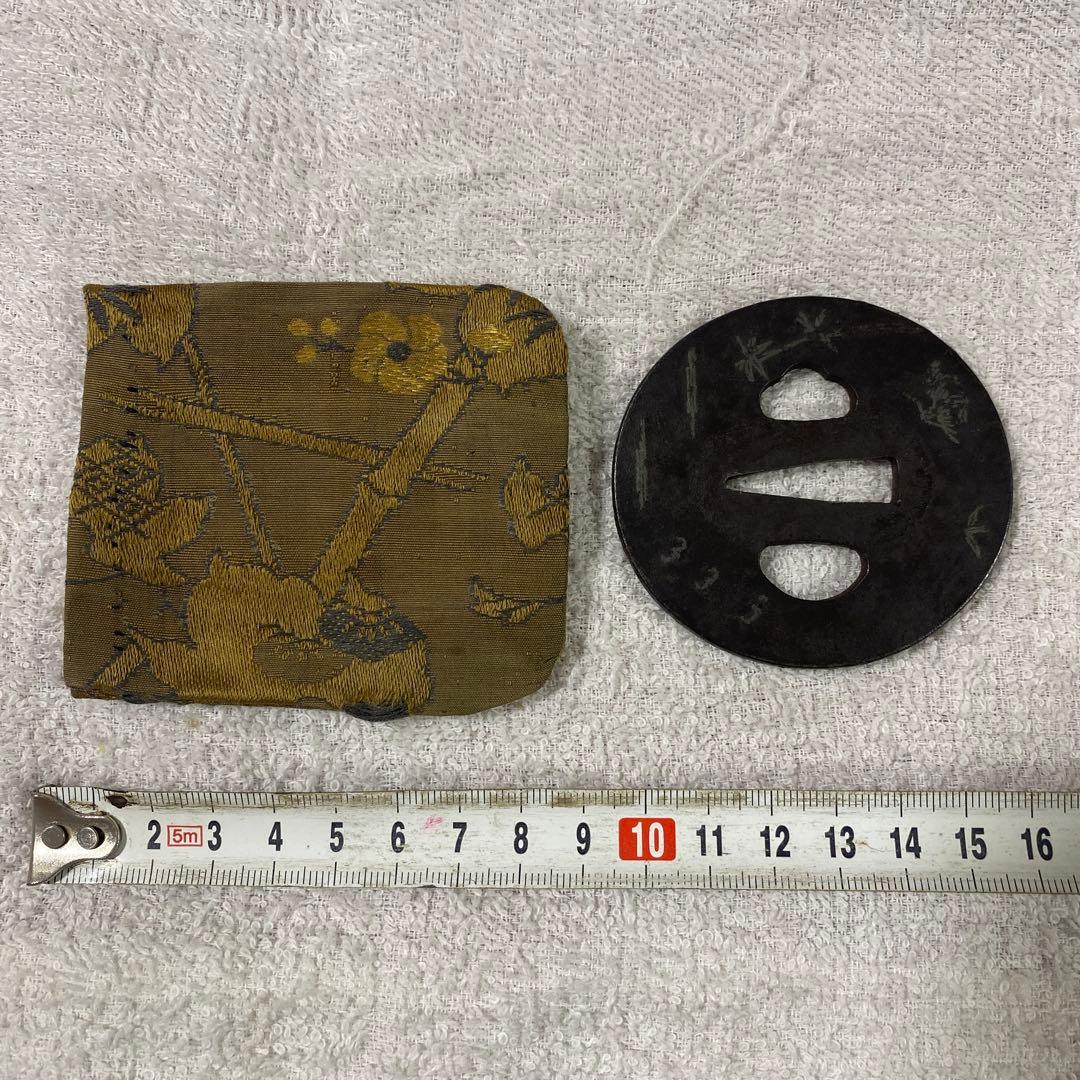 B-36 鍔　銀象嵌　武具　刀装具　装飾品　刀　アンティーク　美術品　工芸品