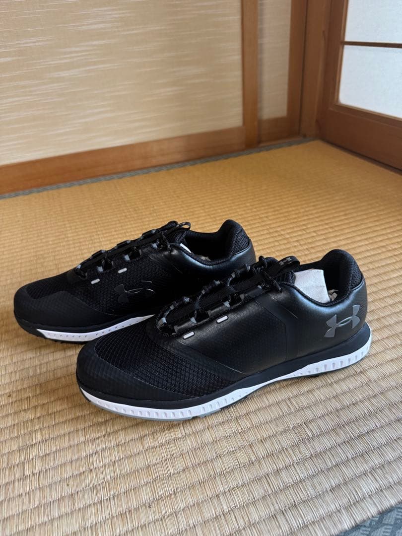【新品未使用】アンダーアーマー ゴルフシューズ ブラック