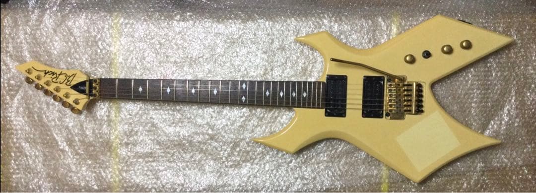 B.C Rich 日本製 white
