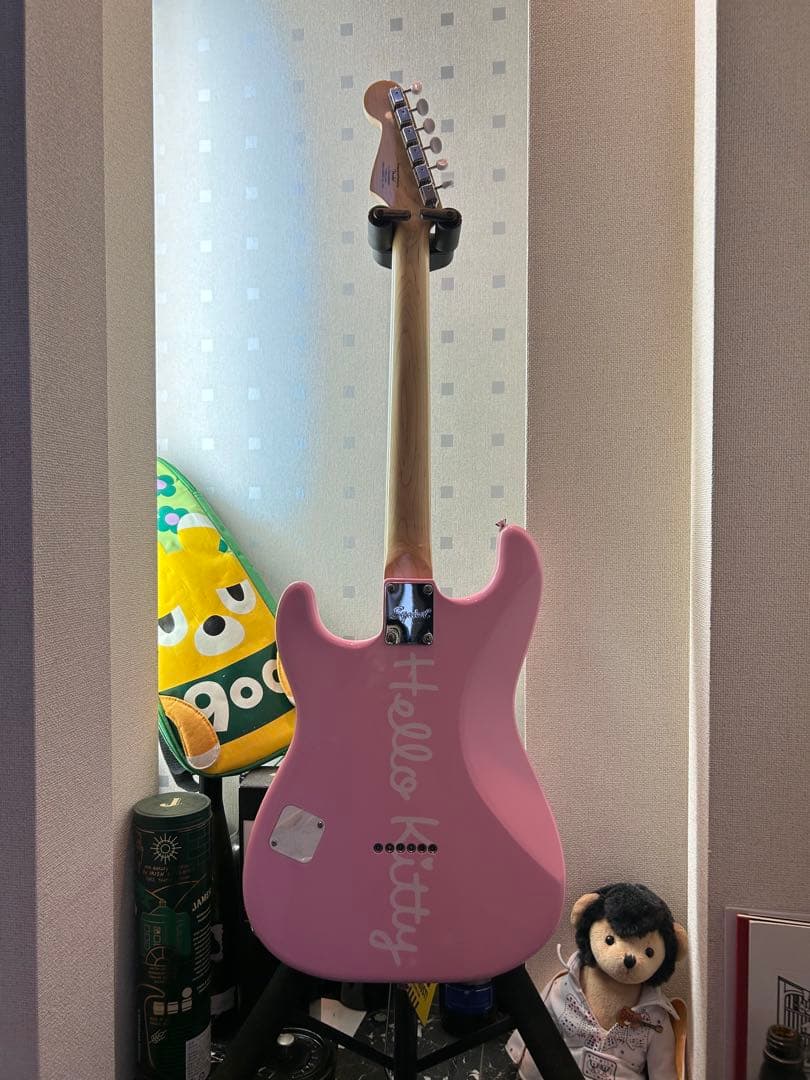 ハローキティ エレキギター ピンク