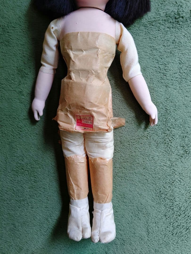 芳龍斎 上手　市松人形 昭和16年～20年 腕布交換済み 梨地 人形