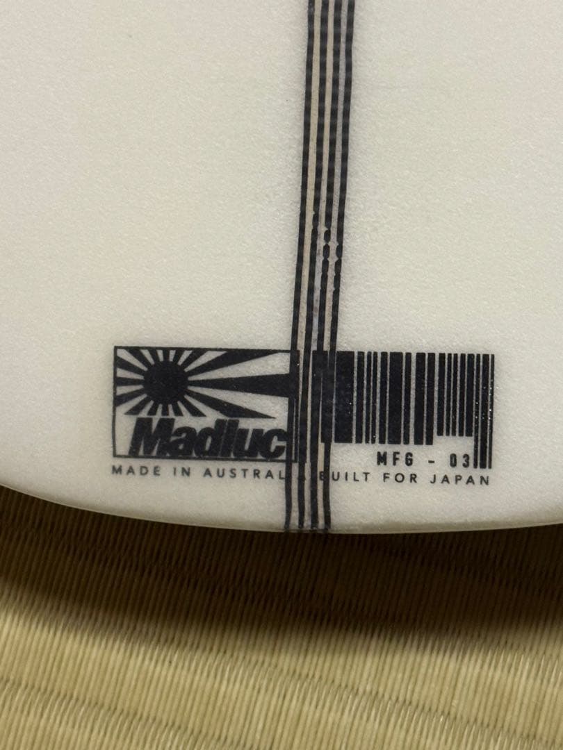 Jsサーフボード、モンスターボックス