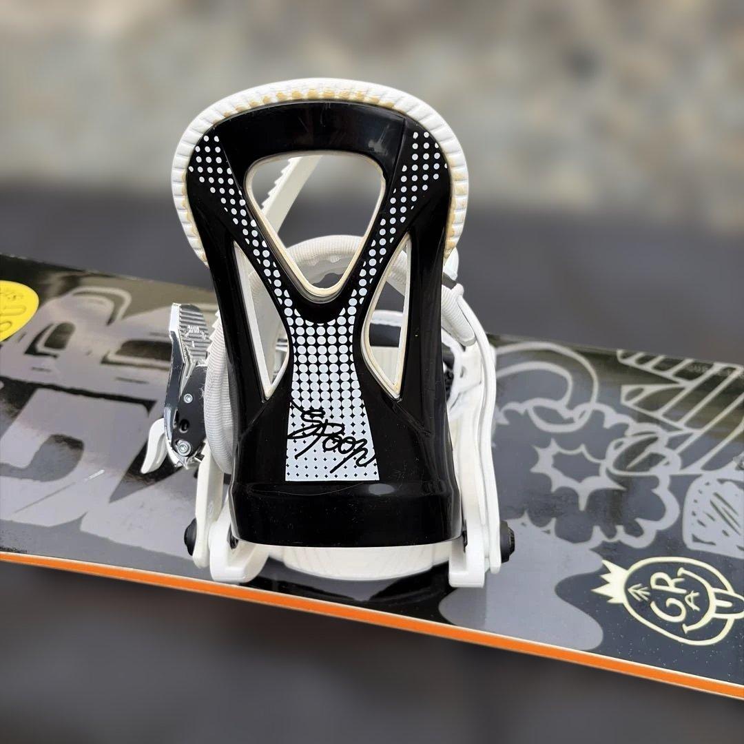 スノーボード グレー/ホワイト ストラップ式