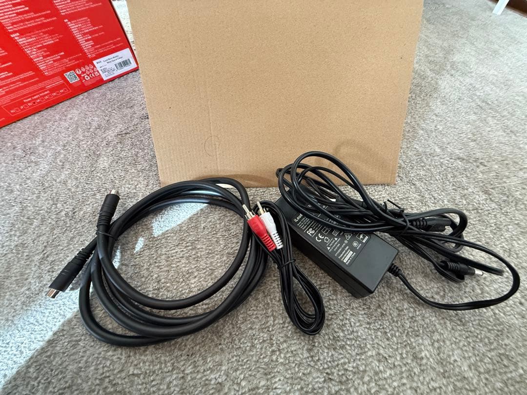 ik multimedia iLoud micro monitor ホワイト