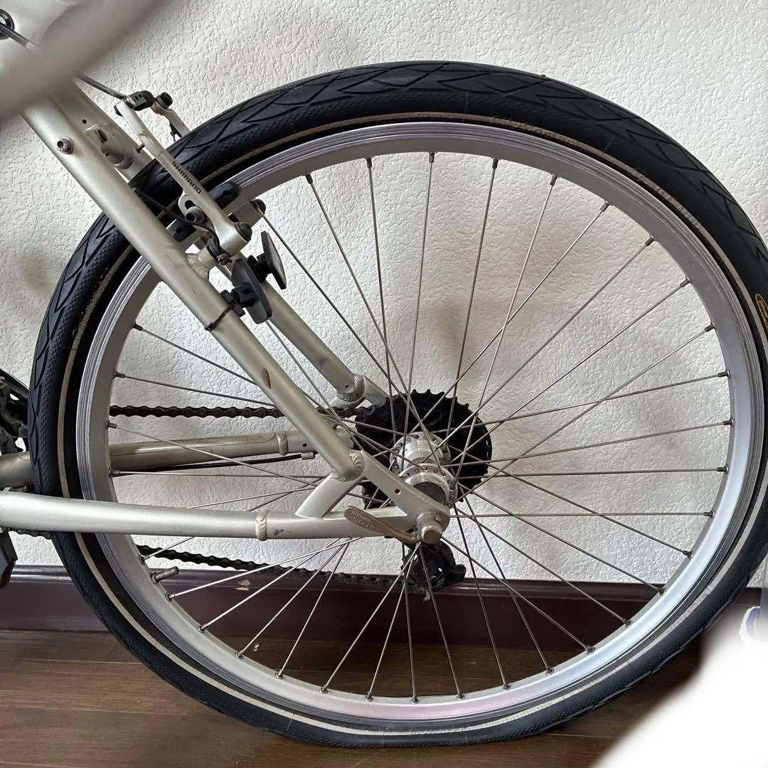  nrx6000クロスバイク シルバー