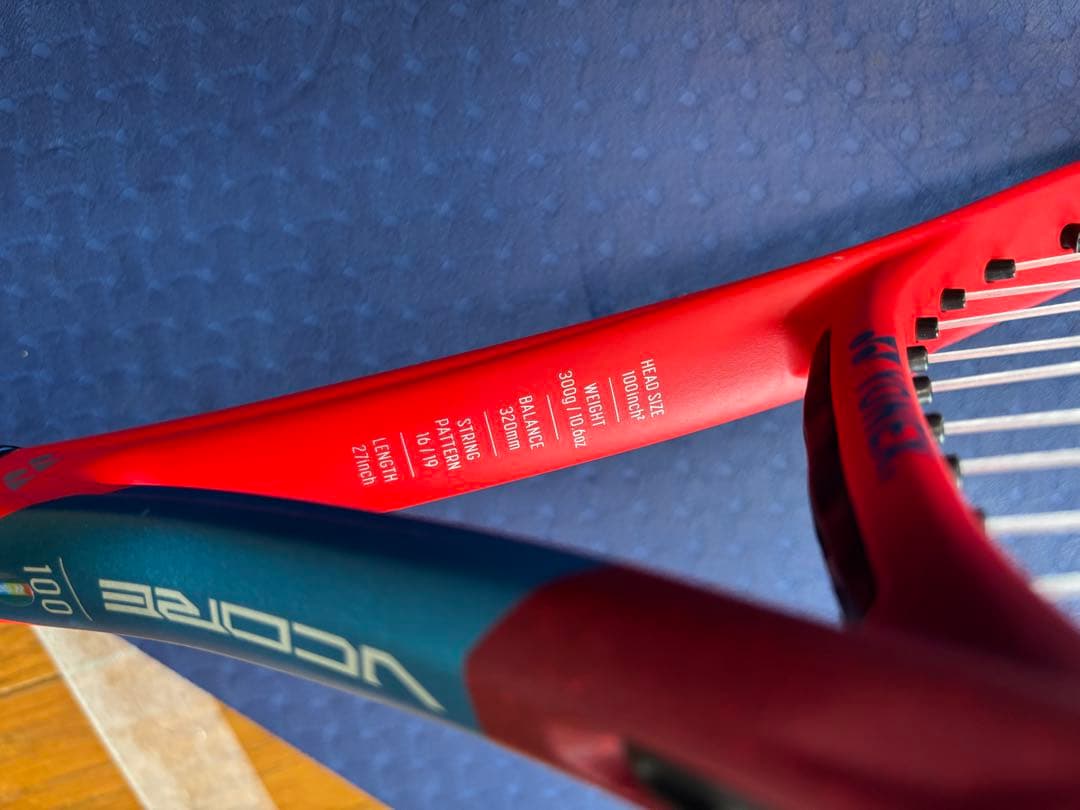 YONEX VCORE 100 テニスラケット G2