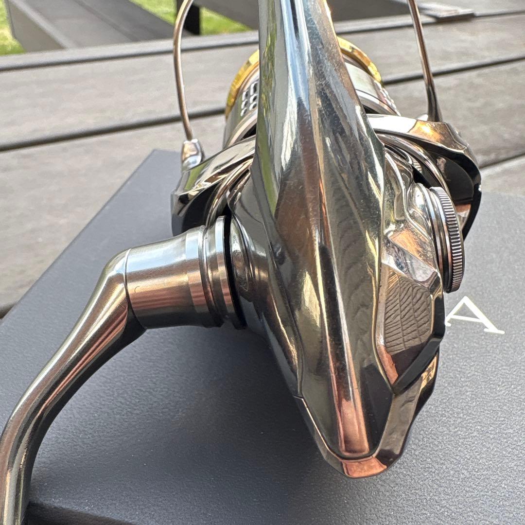 18ステラ SHIMANO シマノSTELLA ステラ2500SHG