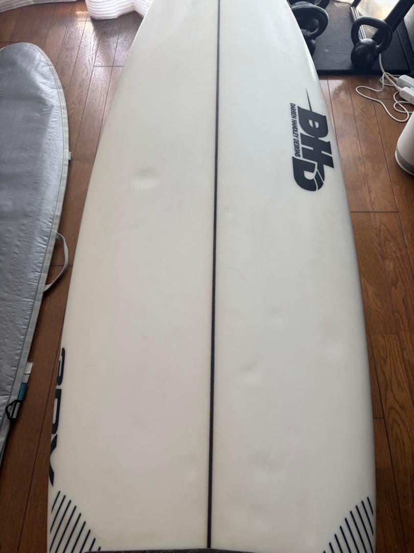 やまDHD 3DV ショートボード 5’9” 28L futureフィン付