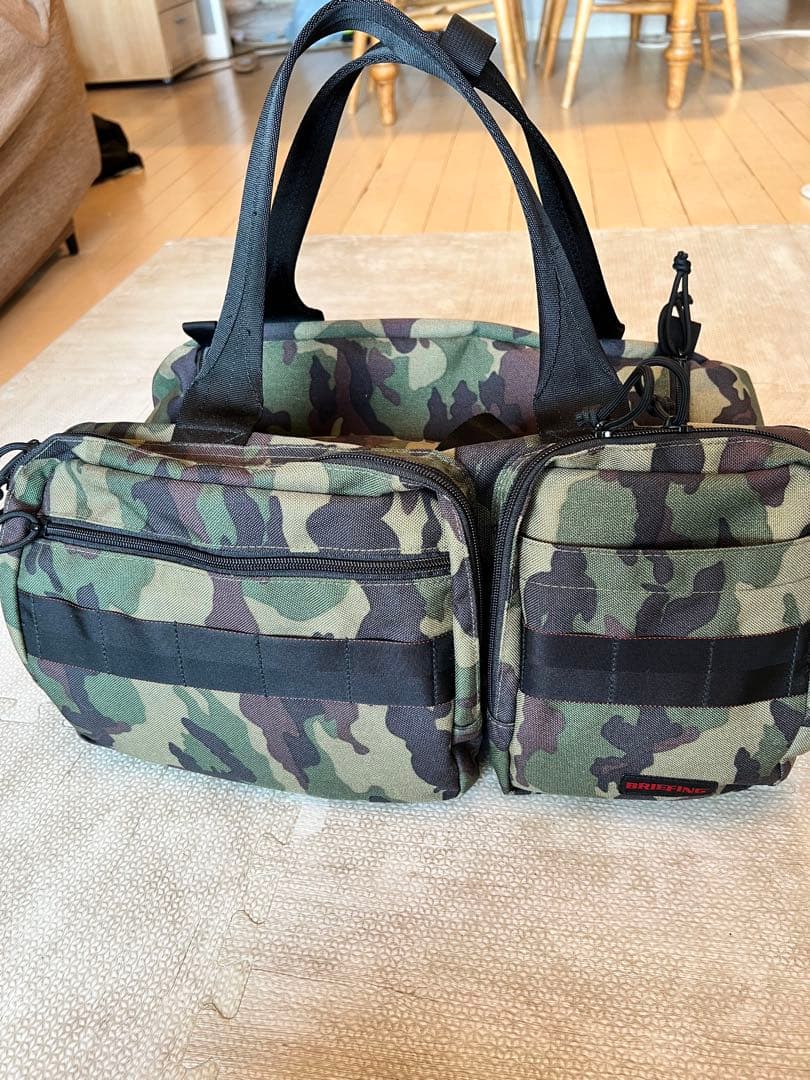 パ*ン様 希少ウッドランドカモBRIEFING ボストンバッグ
