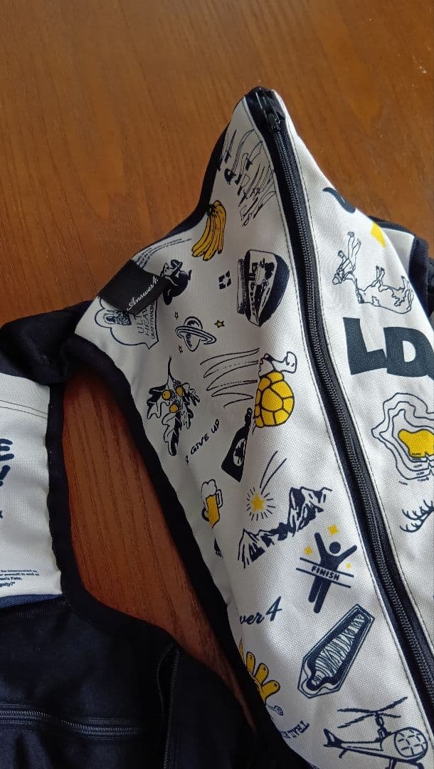 アンサー4 answer4 /フォーカスライト ”LDA”３回使用の美品　【L】