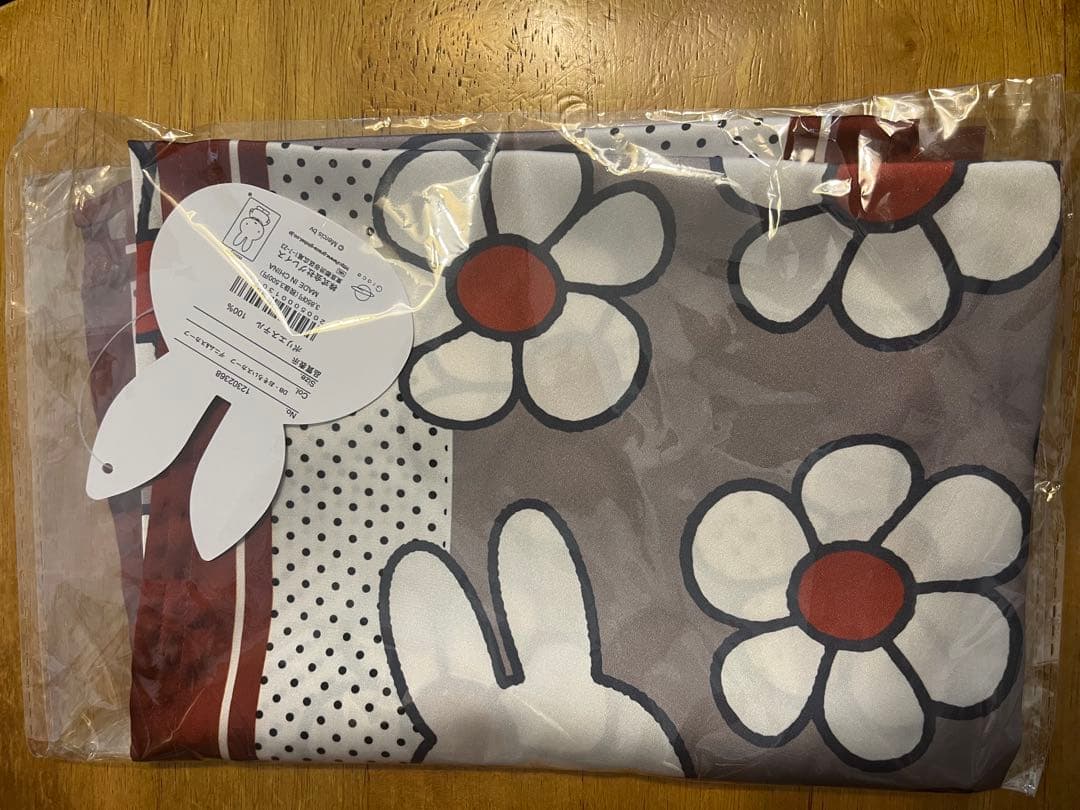 ミッフィースタイル　有楽町　スカーフ グレー