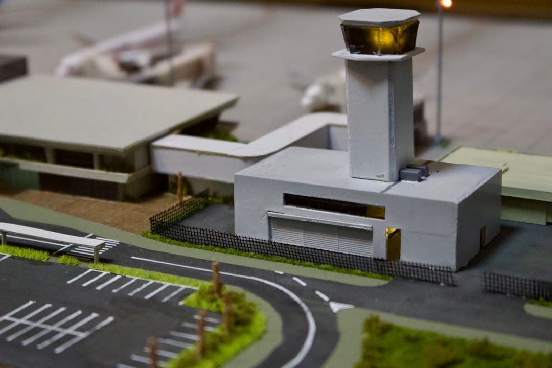 1/500 空港ジオラマ 最大5機駐機可能 フル電飾 フルスクラッチ 引取歓迎