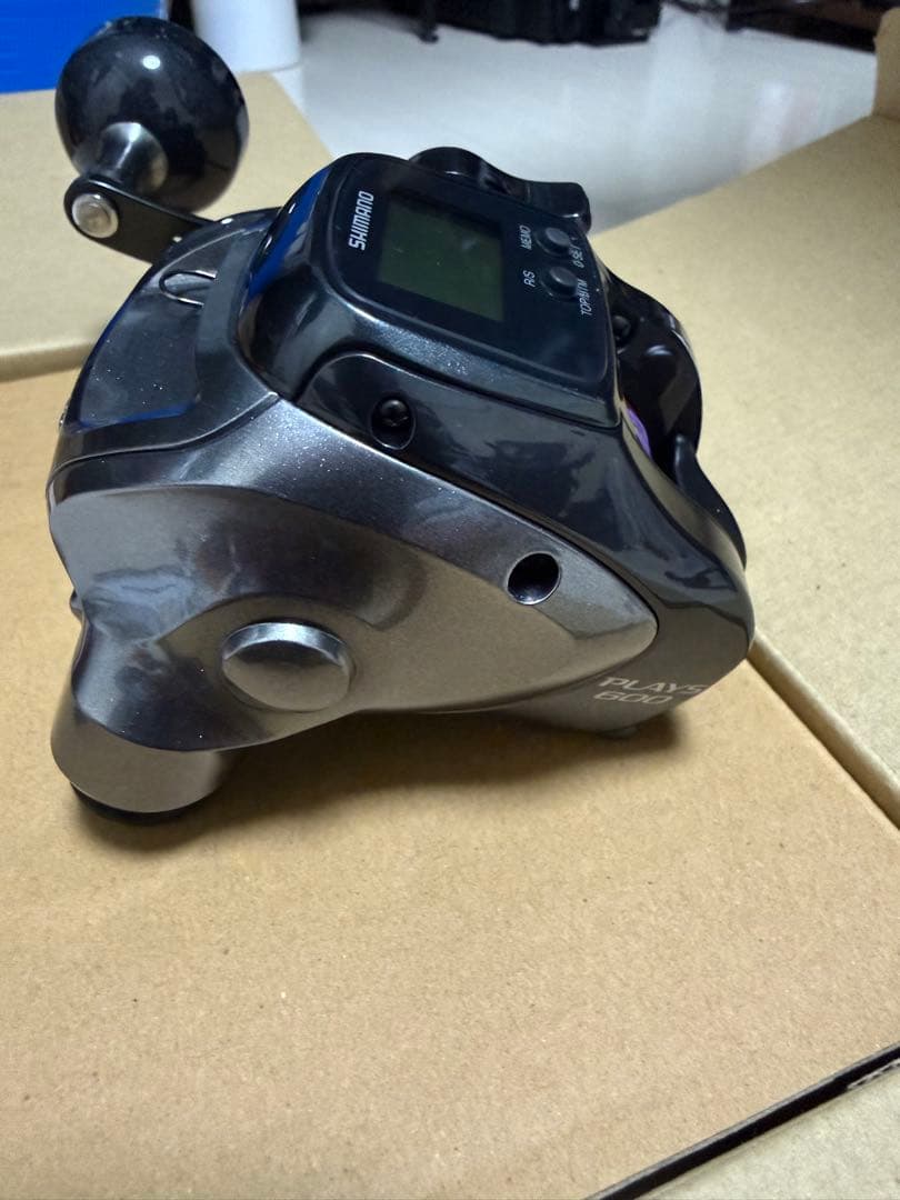 SHIMANO 電動リール デジタル表示 右ハンドル