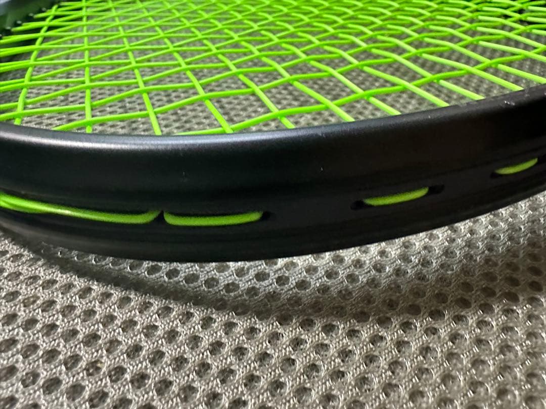 YONEXボルトレイジ8v