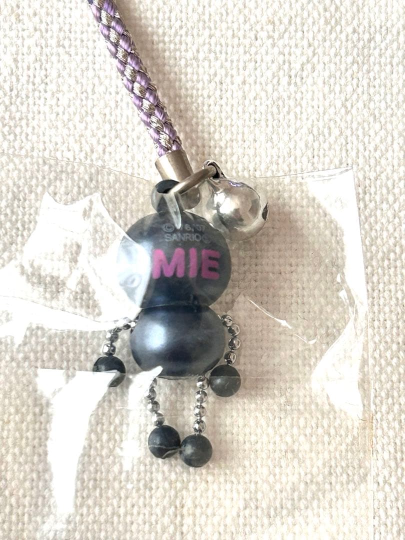 ご当地キティ　三重県限定　黒真珠バージョン　ハローキティストラップ　2007年製