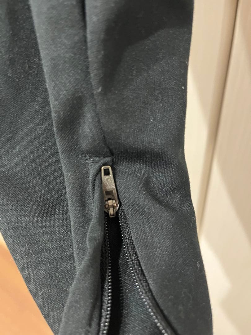 Nike dry fitジャージ上下セット フード付き