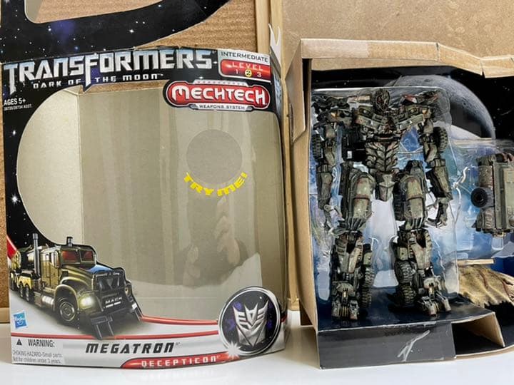 メガトロン DD-01 トランスフォーマー ダークサイドムーン　リペイント