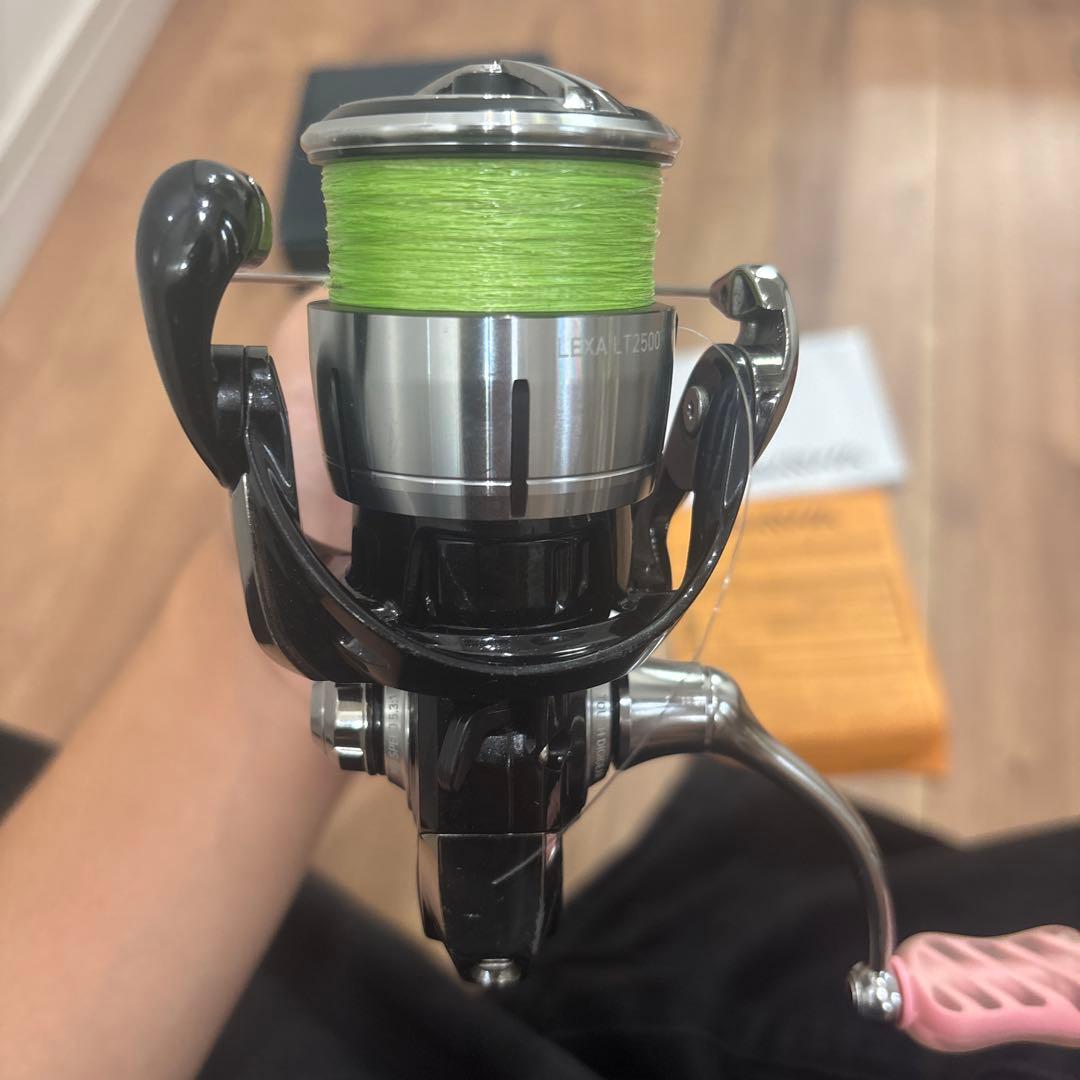 23 レグザ　2500番