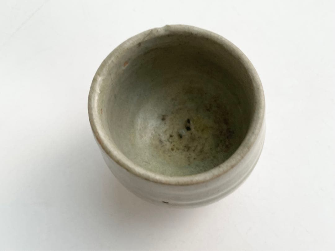 骨董　アンティーク　スンコロク　小杯　酒器　酒盃　宋胡録　タイ古陶磁