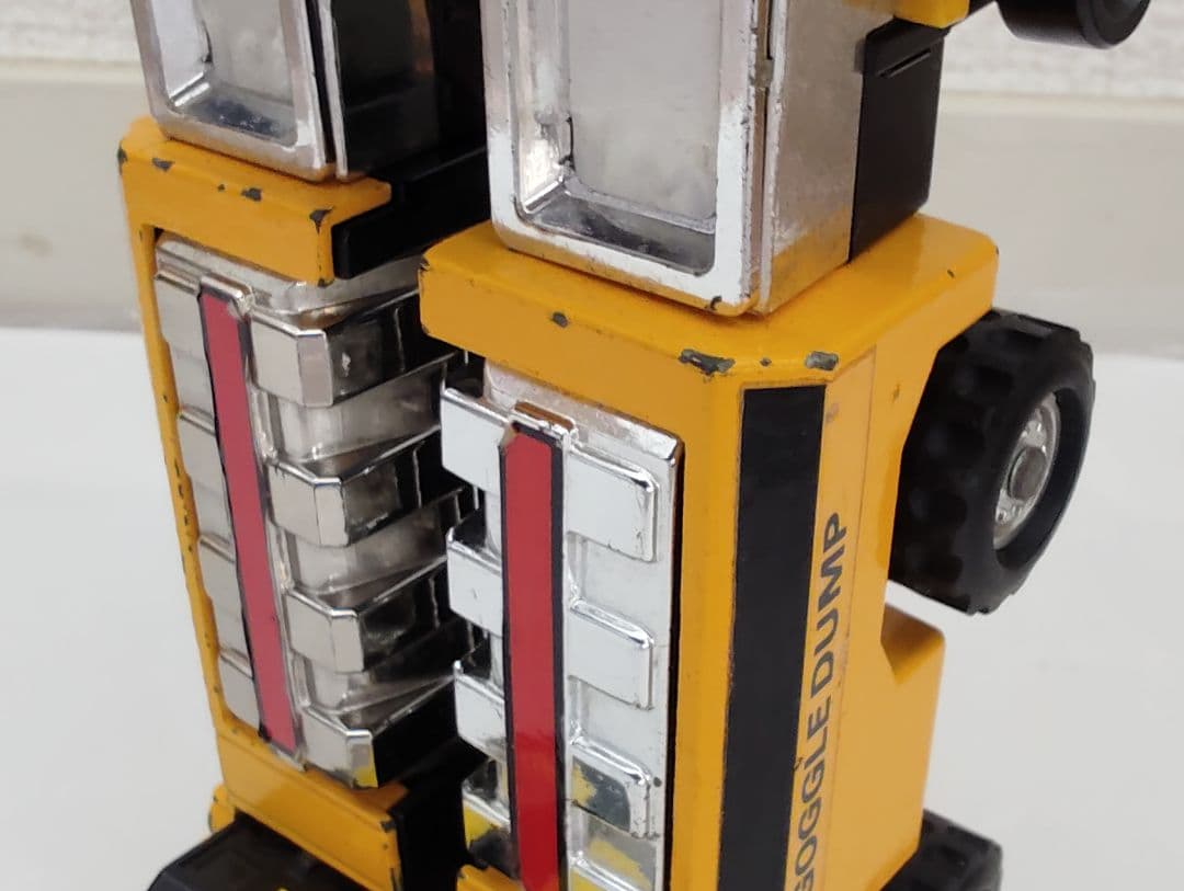 DELUXE超合金　ゴーグルロボ　ポピー