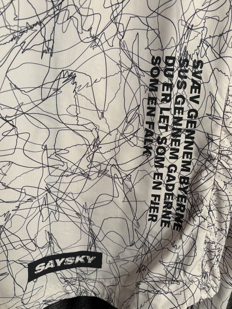 SAYSKY ウィンドブレーカー フード付き