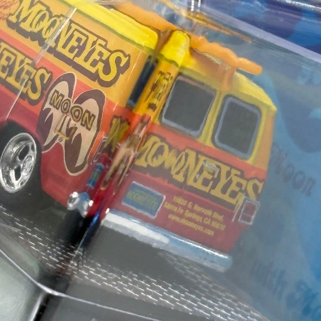 M2マシーン MOONEYES 1971 Chevrolet Van G10