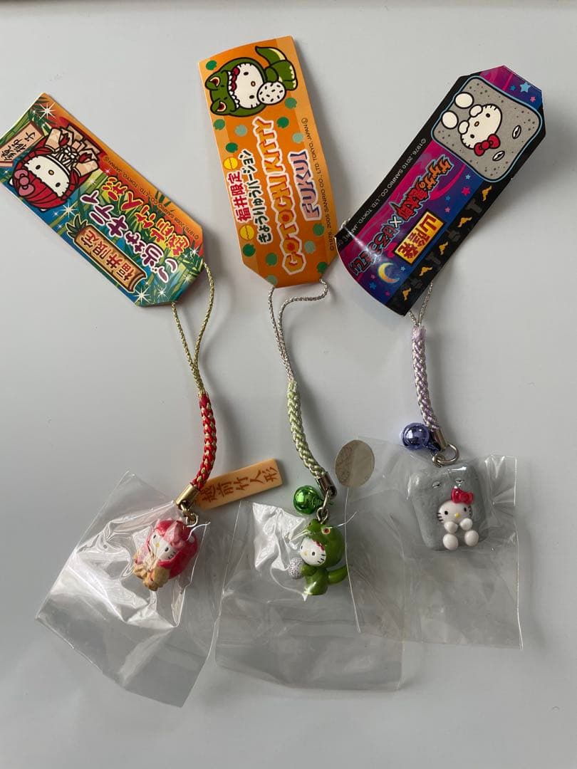 ⭐︎さらに値下げ⭐︎ ハローキティ ご当地根付け　12個セット