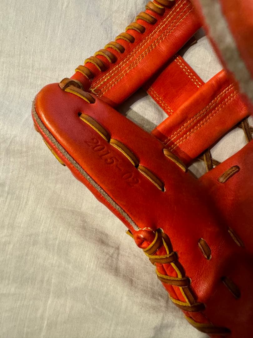 井端　グローブ