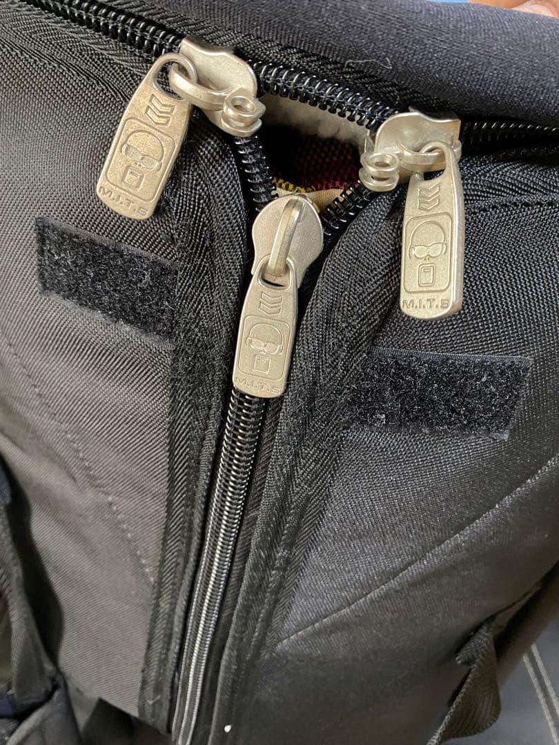 ジャンベ、太鼓、ケース付き、オリジナル　アフリカ。