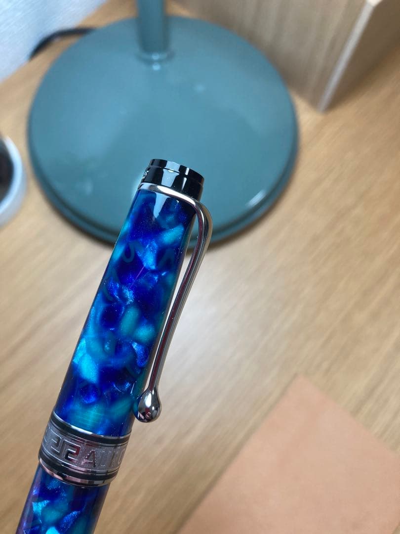 本日限定！新品未使用品！アウロラ　オプティマ　アズーロ　万年筆　18kニブ　B