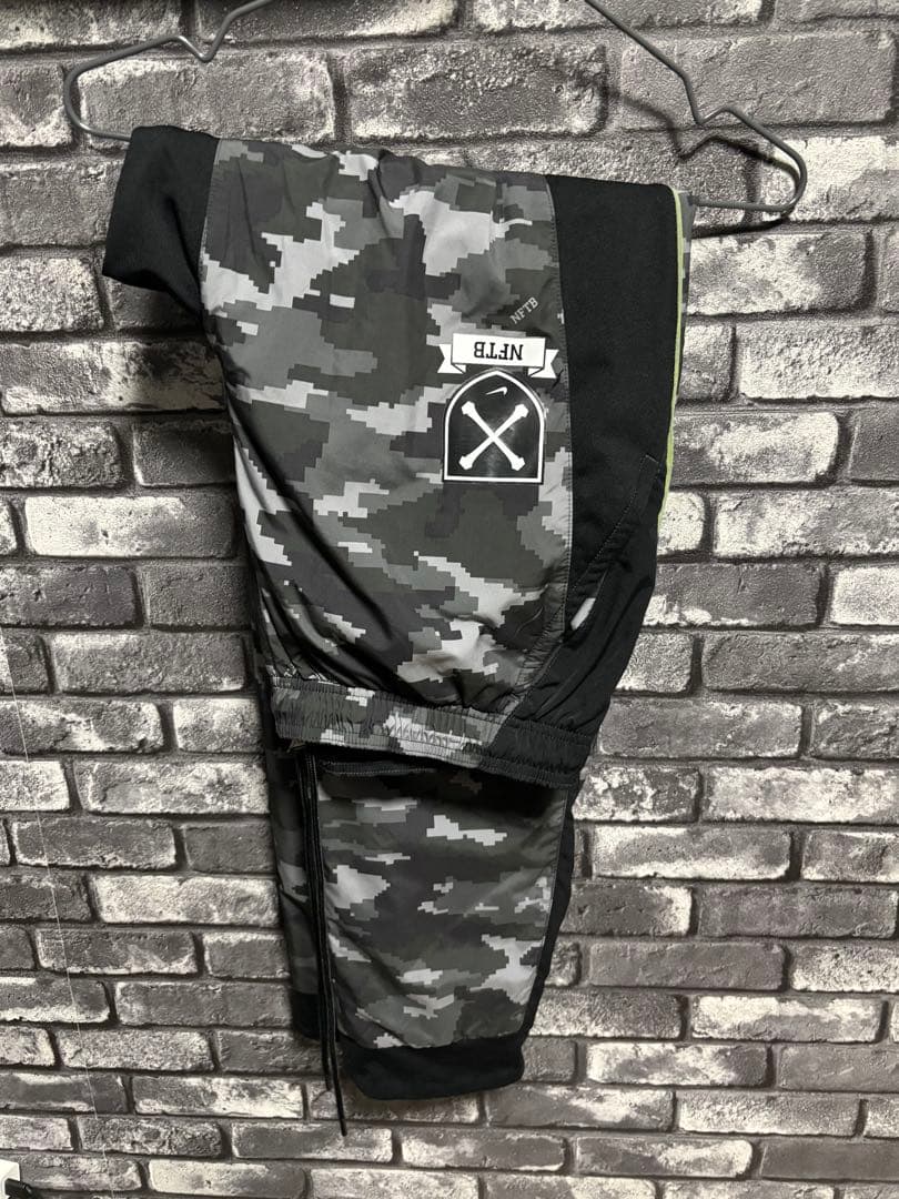 NIKE NFTB セットアップ　レア品
