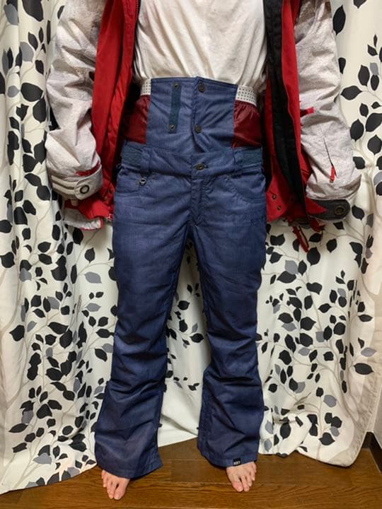 【2回使用】【ROXY】女性用スノボウェア上下セット