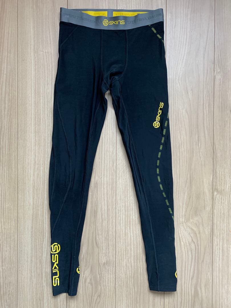 SKINS コンプレッション DNAMIC 長袖トップ、ロングタイツセットM