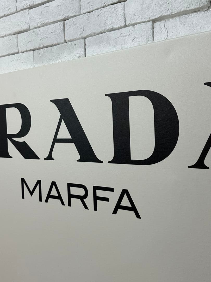 【東京都23区配送無料】定価12万円　プラダ　アートパネル　特大　キャンバス　絵